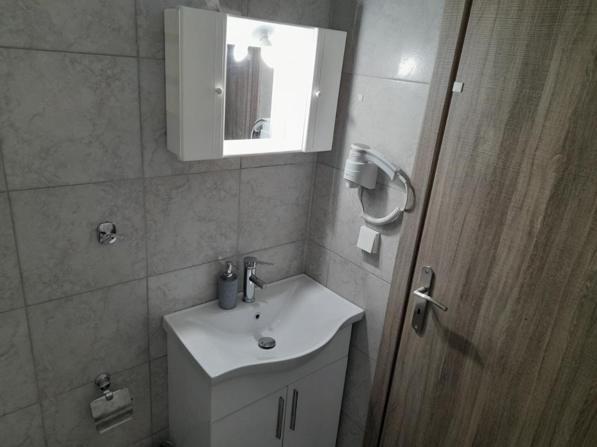 Silver View Batsi  Luaran gambar